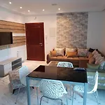 Residence Berges Du Lac 2 Tunis